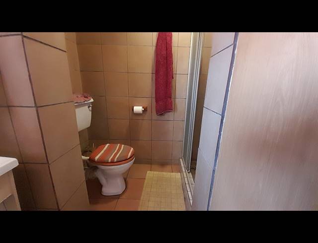 5 BEDROOM HOUSE FOR SALE IN KLIPPOORTJE